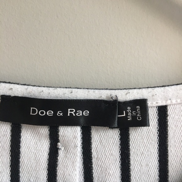 DOE & RAE | black & white striped drop sleeve top - Picture 5 of 8